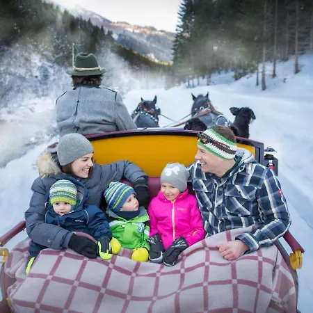 شاليه Bergchalet Am Tonimoertlhof *